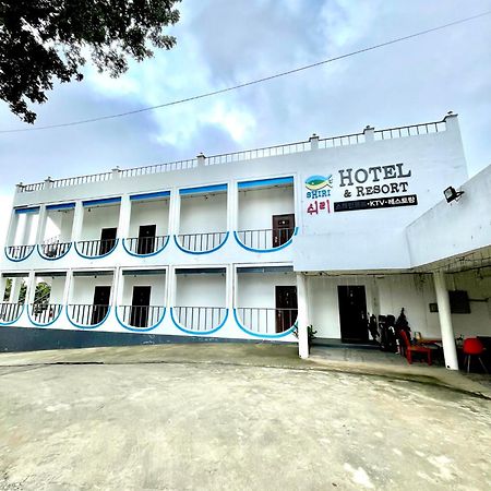 Shiri Hotel Silang Ngoại thất bức ảnh