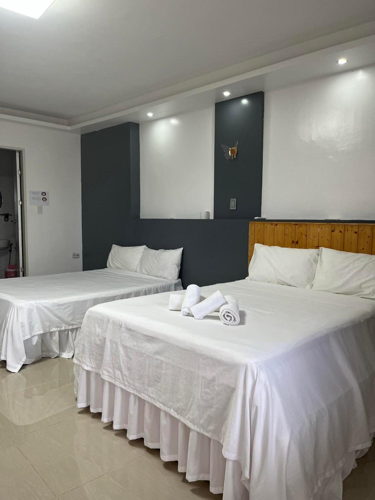 Shiri Hotel Silang Ngoại thất bức ảnh