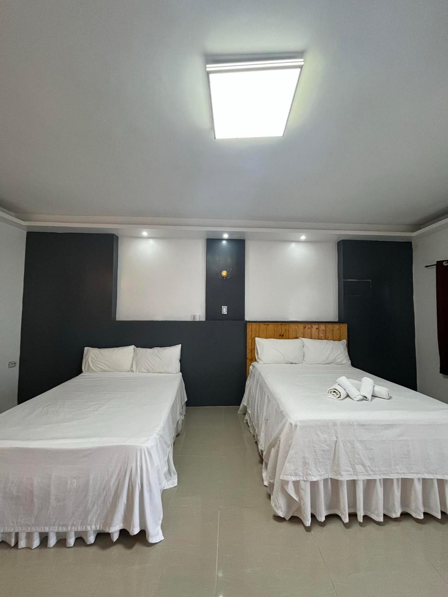 Shiri Hotel Silang Ngoại thất bức ảnh