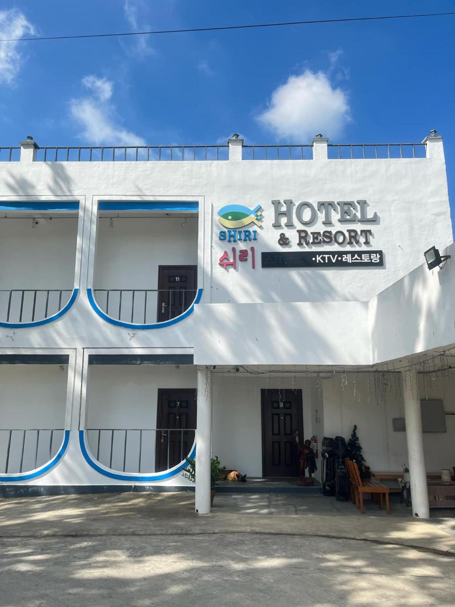 Shiri Hotel Silang Ngoại thất bức ảnh